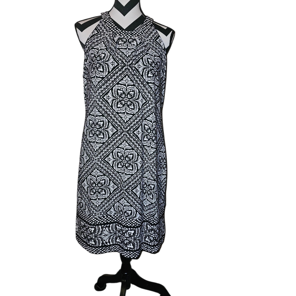 Carmen Marc Valvo Black and White Sheath Midi Dress
